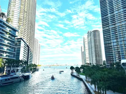 465 Brickell Avenue Miami FL 33131
