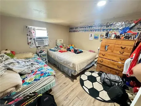 306 SE 13th Street Other City - In The State Of Florida FL 34142