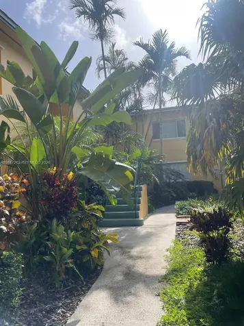 717 NE 16th Avenue Fort Lauderdale FL 33304