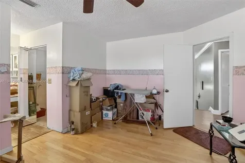 12017 NW 13th Street Pembroke Pines FL 33026