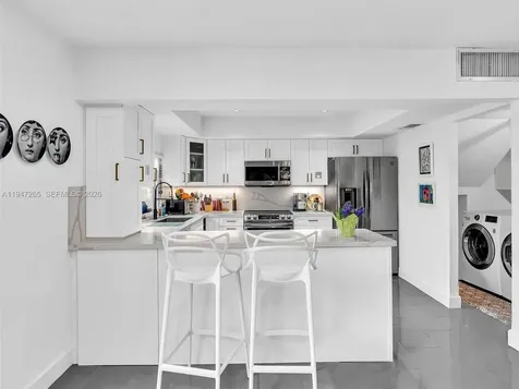 7661 SW 102nd Place Miami FL 33173
