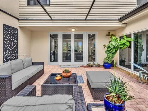 7661 SW 102nd Place Miami FL 33173