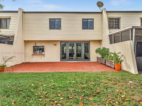 7661 SW 102nd Place Miami FL 33173