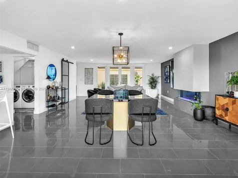 7661 SW 102nd Place Miami FL 33173