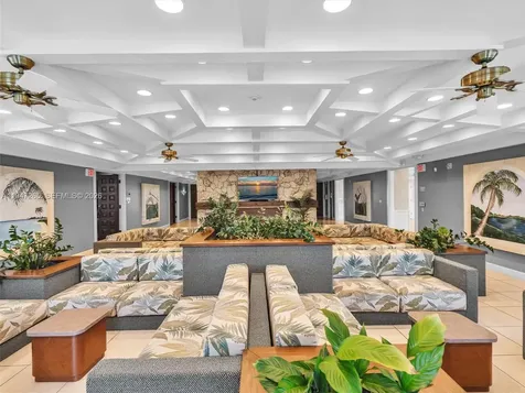7661 SW 102nd Place Miami FL 33173