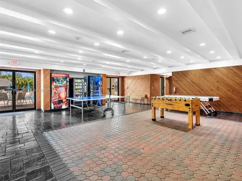 7661 SW 102nd Place Miami FL 33173
