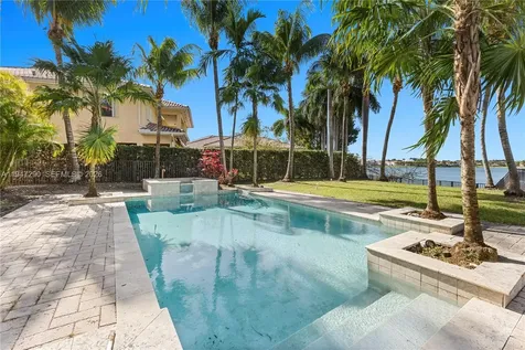 18832 SW 77th Court Cutler Bay FL 33157
