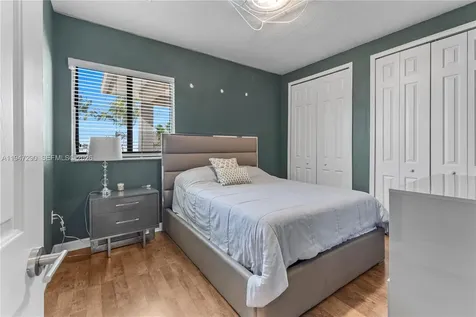 18832 SW 77th Court Cutler Bay FL 33157