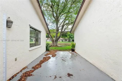 6616 N Parkway Drive Margate FL 33068