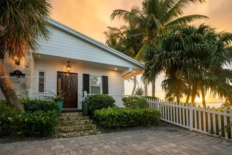 65 Tarpon Avenue Key Largo FL 33037