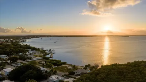 65 Tarpon Avenue Key Largo FL 33037