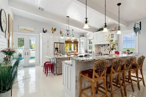 65 Tarpon Avenue Key Largo FL 33037