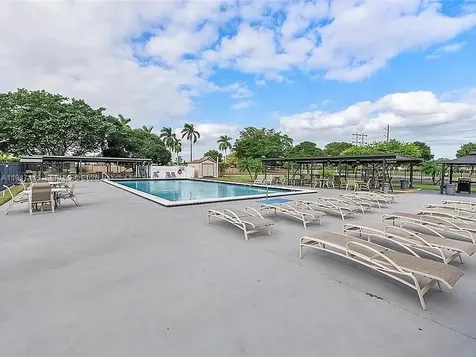 9202 NW 81st Court Tamarac FL 33321