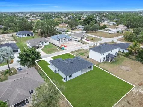 3514 2nd Street SW Lehigh Acres FL 33976