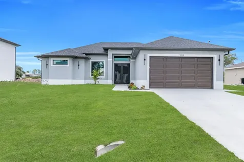 3514 2nd Street SW Lehigh Acres FL 33976