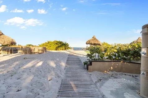 1121 Crandon Boulevard Key Biscayne FL 33149