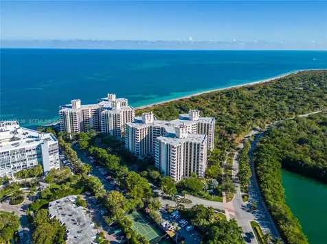 1121 Crandon Boulevard Key Biscayne FL 33149