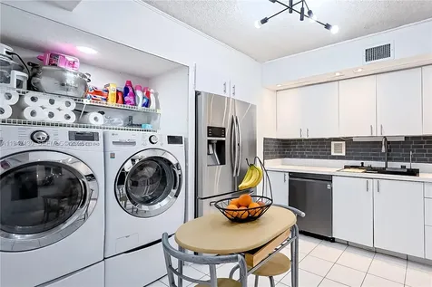 2800 N 46th Avenue Hollywood FL 33021