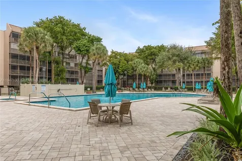 2800 N 46th Avenue Hollywood FL 33021
