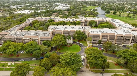 2800 N 46th Avenue Hollywood FL 33021