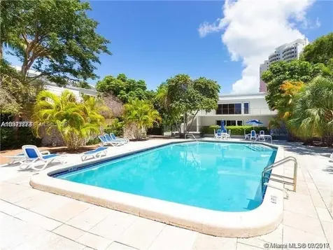 210 Seaview Drive Key Biscayne FL 33149