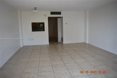 1470 NE 125th Terrace North Miami FL 33161