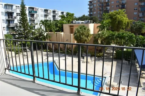 1470 NE 125th Terrace North Miami FL 33161
