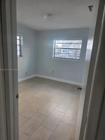 1575 NW 1st Street Miami FL 33125