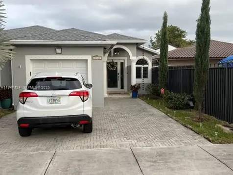 11541 SW 142nd Place Miami FL 33186