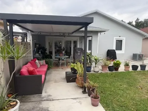 11541 SW 142nd Place Miami FL 33186
