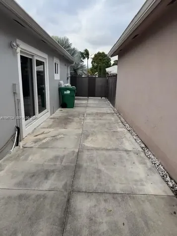 11541 SW 142nd Place Miami FL 33186