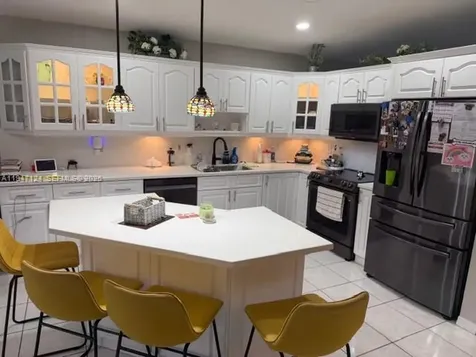 11541 SW 142nd Place Miami FL 33186