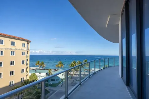 3319 N Ocean Drive Hollywood FL 33019