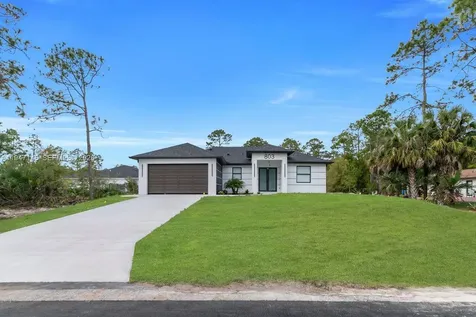 803 Desoto Avenue Lehigh Acres FL 33972