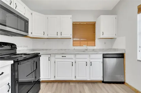 15512 SW 142nd Court Miami FL 33177