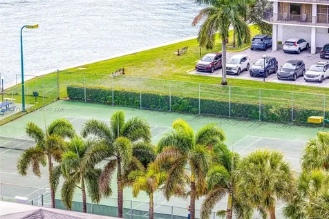 600 Parkview Drive Hallandale Beach FL 33009