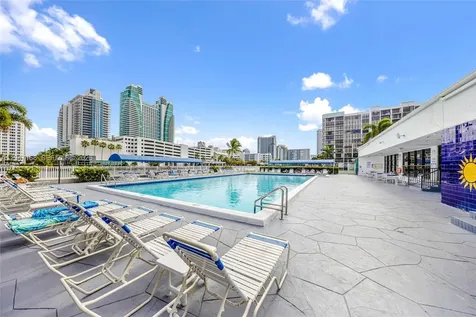600 Parkview Drive Hallandale Beach FL 33009