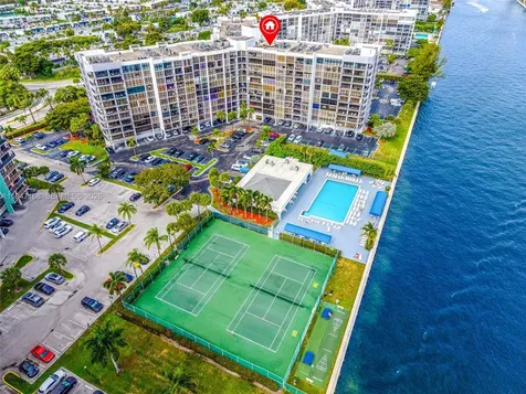 600 Parkview Drive Hallandale Beach FL 33009