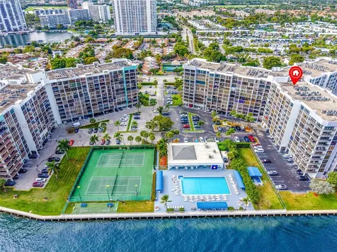 600 Parkview Drive Hallandale Beach FL 33009