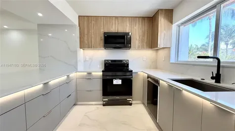 3826 NE 171st Street North Miami Beach FL 33160