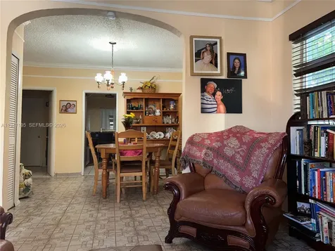 1352 SW 16th Street Miami FL 33145