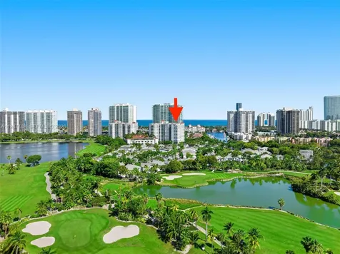 19900 E Country Club Drive Aventura FL 33180