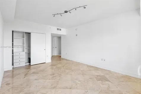 19900 E Country Club Drive Aventura FL 33180
