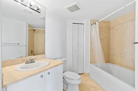 19900 E Country Club Drive Aventura FL 33180