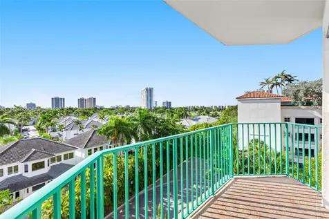 19900 E Country Club Drive Aventura FL 33180