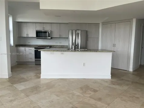 19900 E Country Club Drive Aventura FL 33180