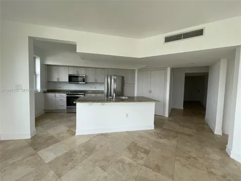 19900 E Country Club Drive Aventura FL 33180