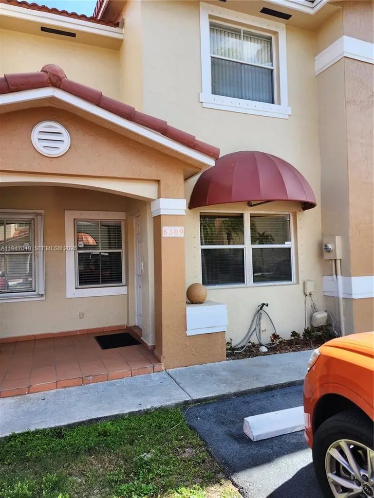 6309 SW 138th Place Miami FL 33183