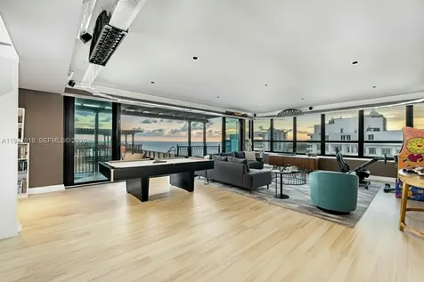 5225 Collins Avenue Miami Beach FL 33140