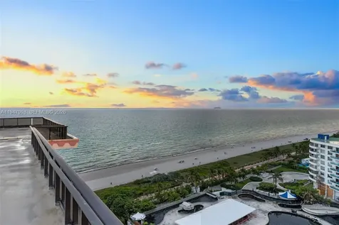 5225 Collins Avenue Miami Beach FL 33140